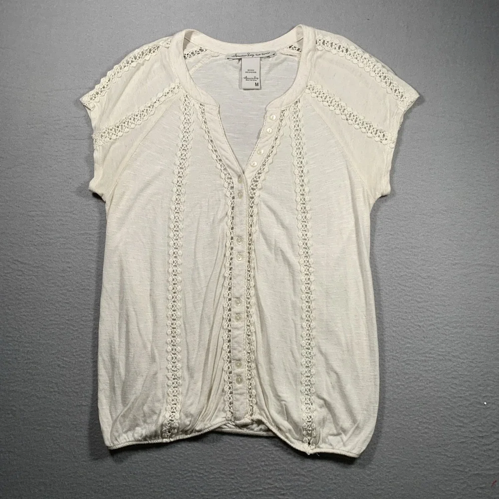 American Rag Oatmeal Crochet Trim Button Front Top Blouse' Ladies Medium - Picture 1 of 7